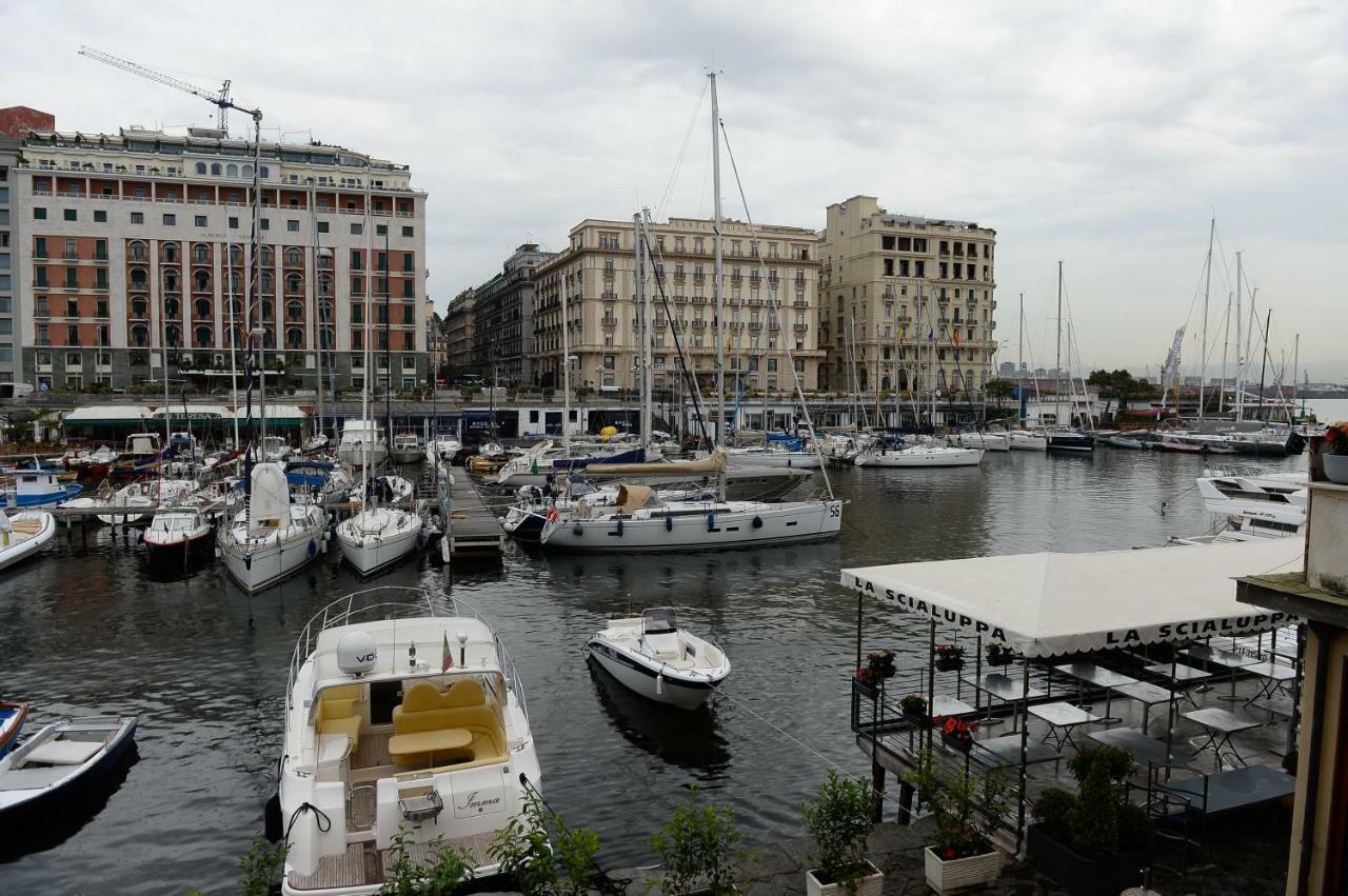 那不勒斯Casa Del Porto Al Borgo Marinari别墅 外观 照片